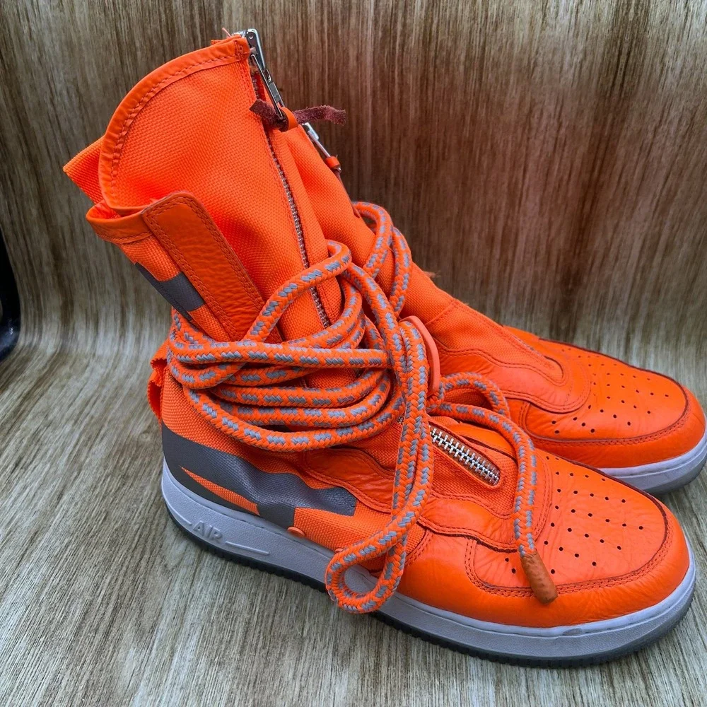 Nike SF Air Force 1 High Men's Size 9 Total‎ Orange Sneakers Shoes AA1128-800